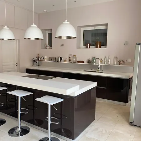 Maison La Vigneronne Cruzy